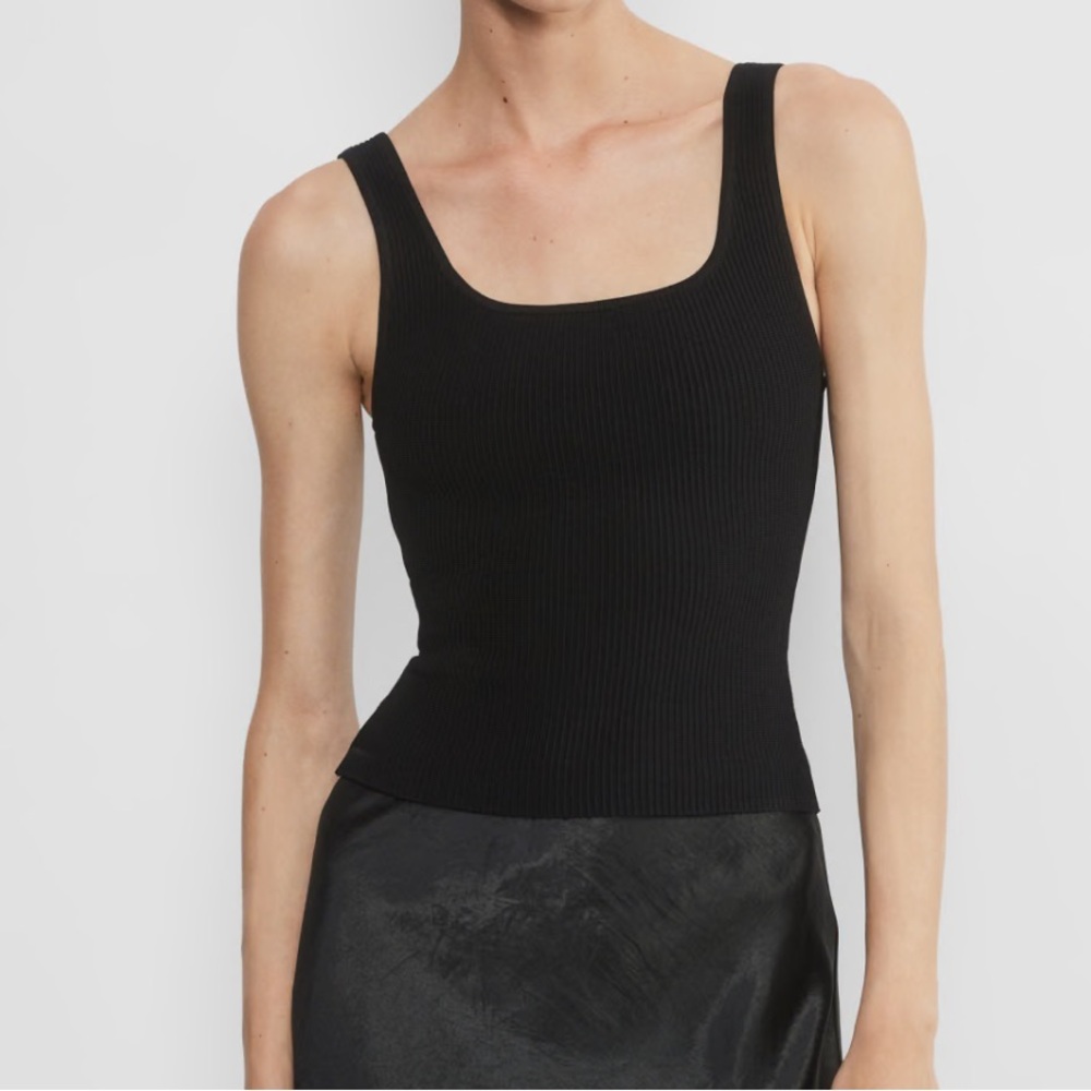 Babaton Sculpt Knit Squareneck Tank